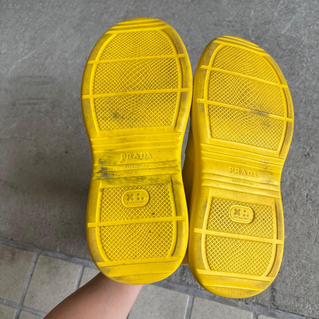 PRADA イエロー レインブーツ