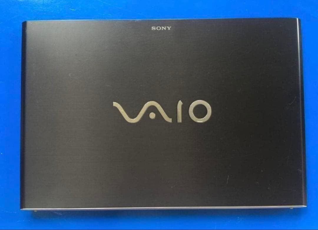 SONY VAIO SVP132 13.3型高解像度 軽量・コンパクトノート