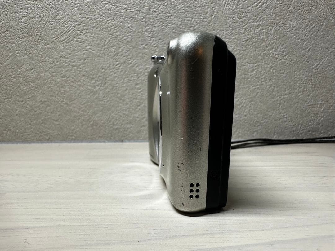 【完動品】Nikon COOLPIX A10 乾電池 コンパクトデジタルカメラ