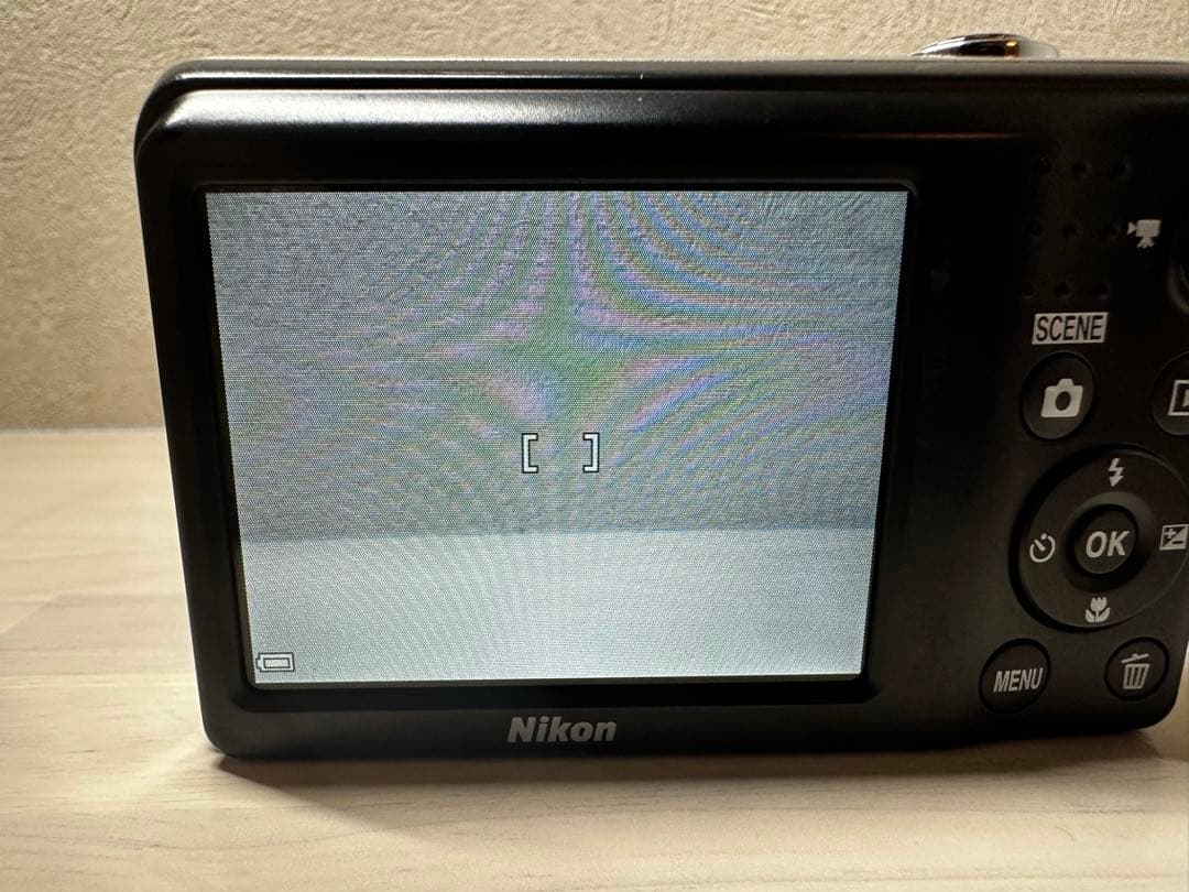 【完動品】Nikon COOLPIX A10 乾電池 コンパクトデジタルカメラ