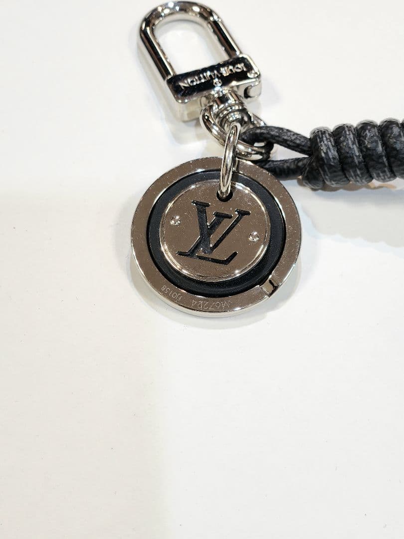 ルイヴィトン ダミエグラフィット キーホルダー　レザーロープM67224