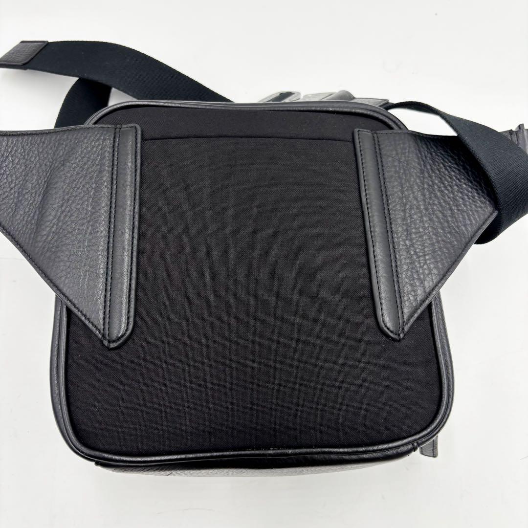 【未使用に近い】objcts.io ウエストポーチ　ウィークエンドカメラバッグ