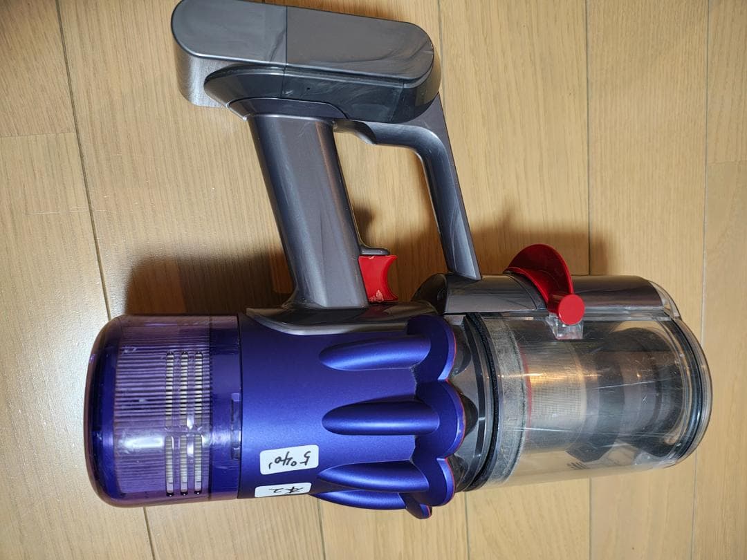 ダイソン★digital slim★SV18本体★バッテリー新品と同等2