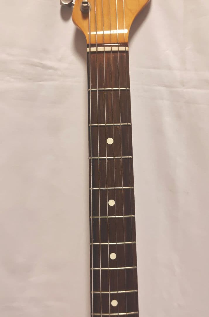 YAMAHA ST360R 　エレキギター