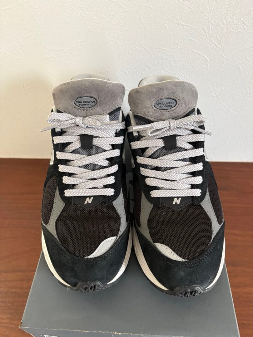 靴 New balance M2002RXD