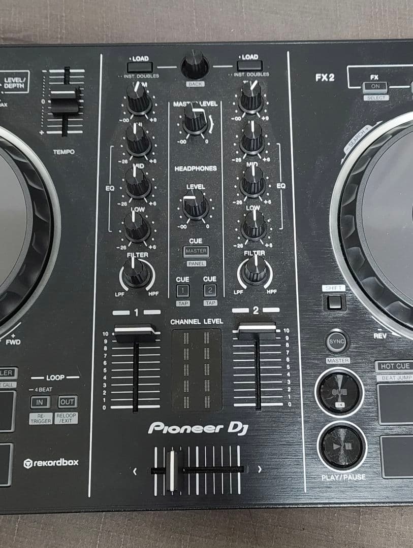 Pioneer DJ DDJ-RB コントローラー