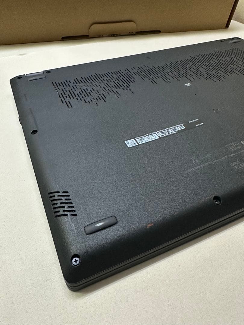 MSI Modern15 15.6型Core9 メモリ32GB SSD1TB