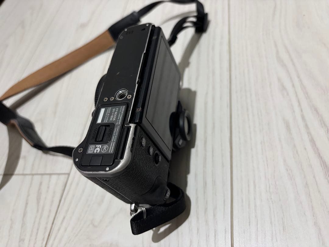 デジタルカメラ XT30