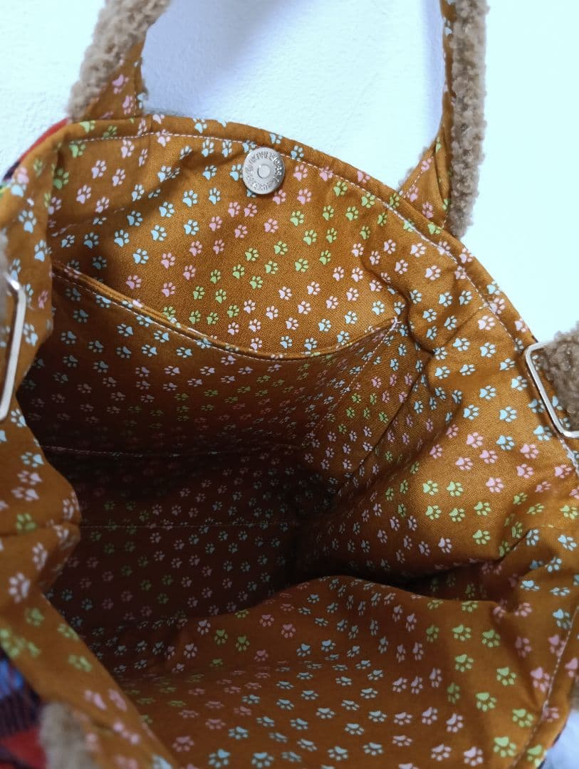 さ*ー様 コヤンイサムチョン ボリーちゃん ギャザーポケット付きトートバッグ ハ