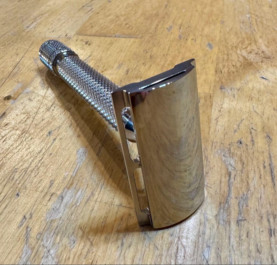 RAZOROCK Gamechanger 1.05-p 両刃カミソリ