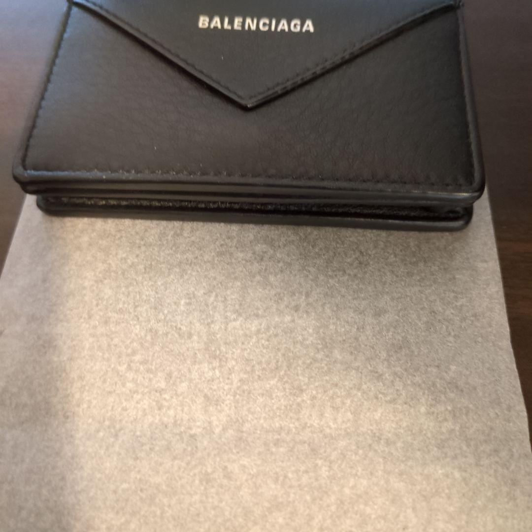 BALENCIAGA ブラックレザー名刺入れ　箱付き