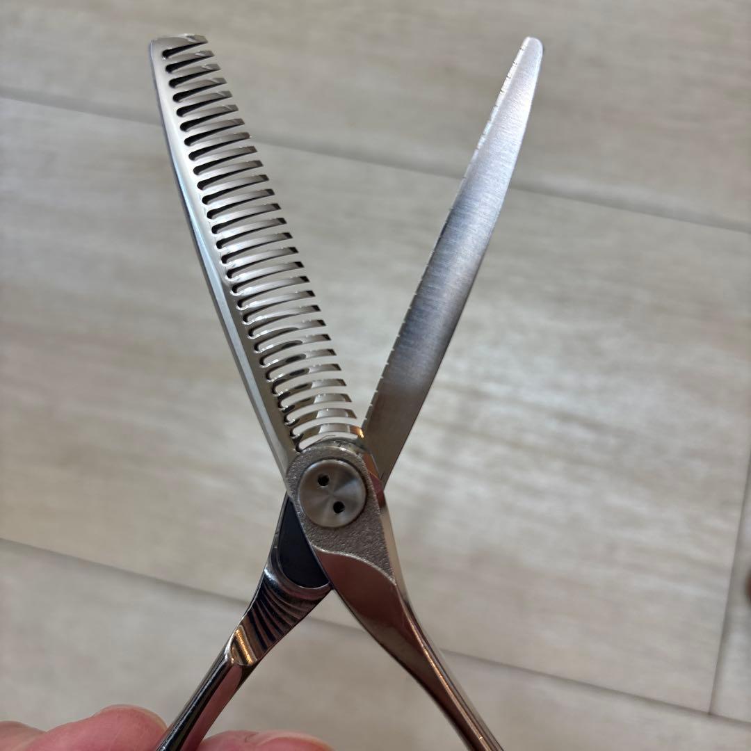 【美品】トギノン QueenスターType-R 5.8インチ (セニング18％）