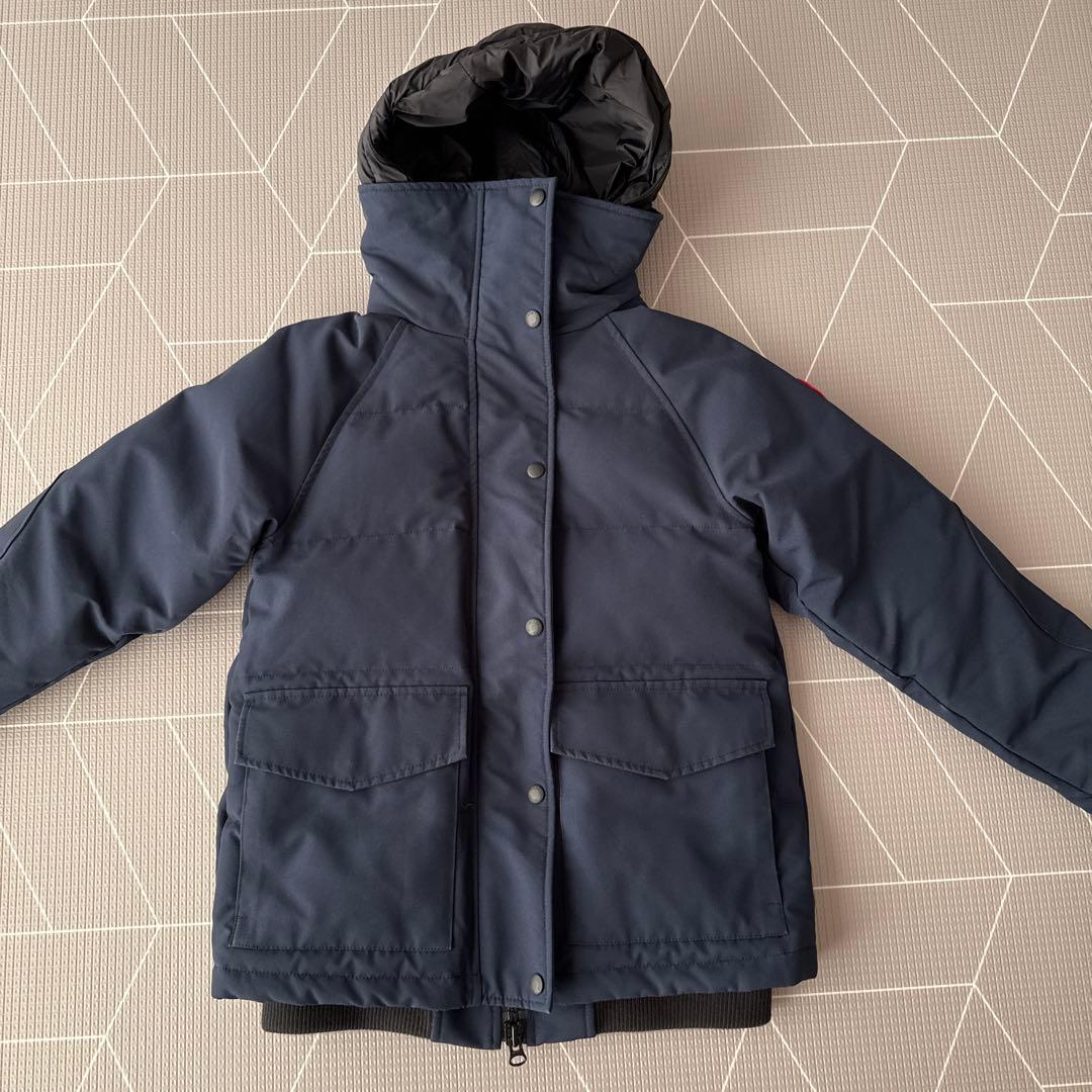   ネイビー フード付き ダウンジャケット