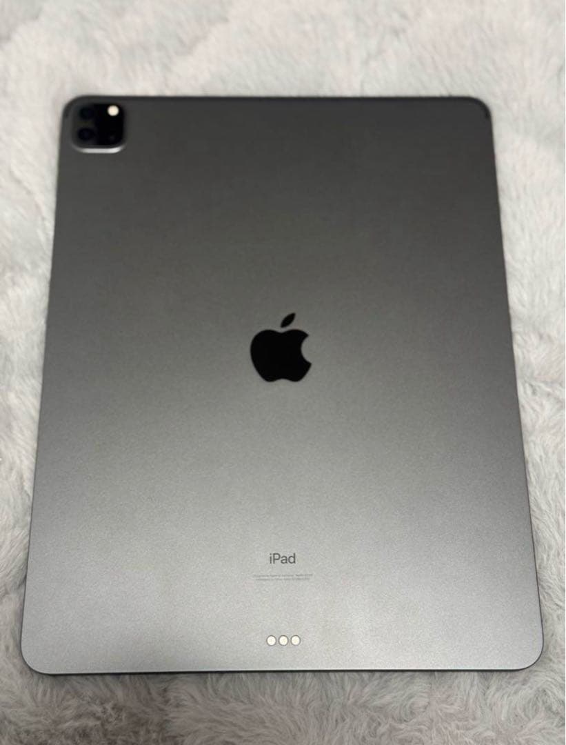 Apple iPad Pro 12.9インチ (第5世代) スペースグレー