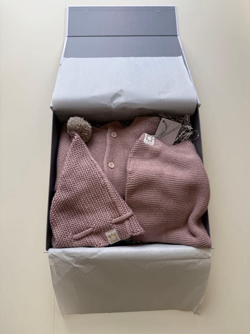 MARLMARLニットカーディガン・パンツ・帽子セット　【新品・箱あり】