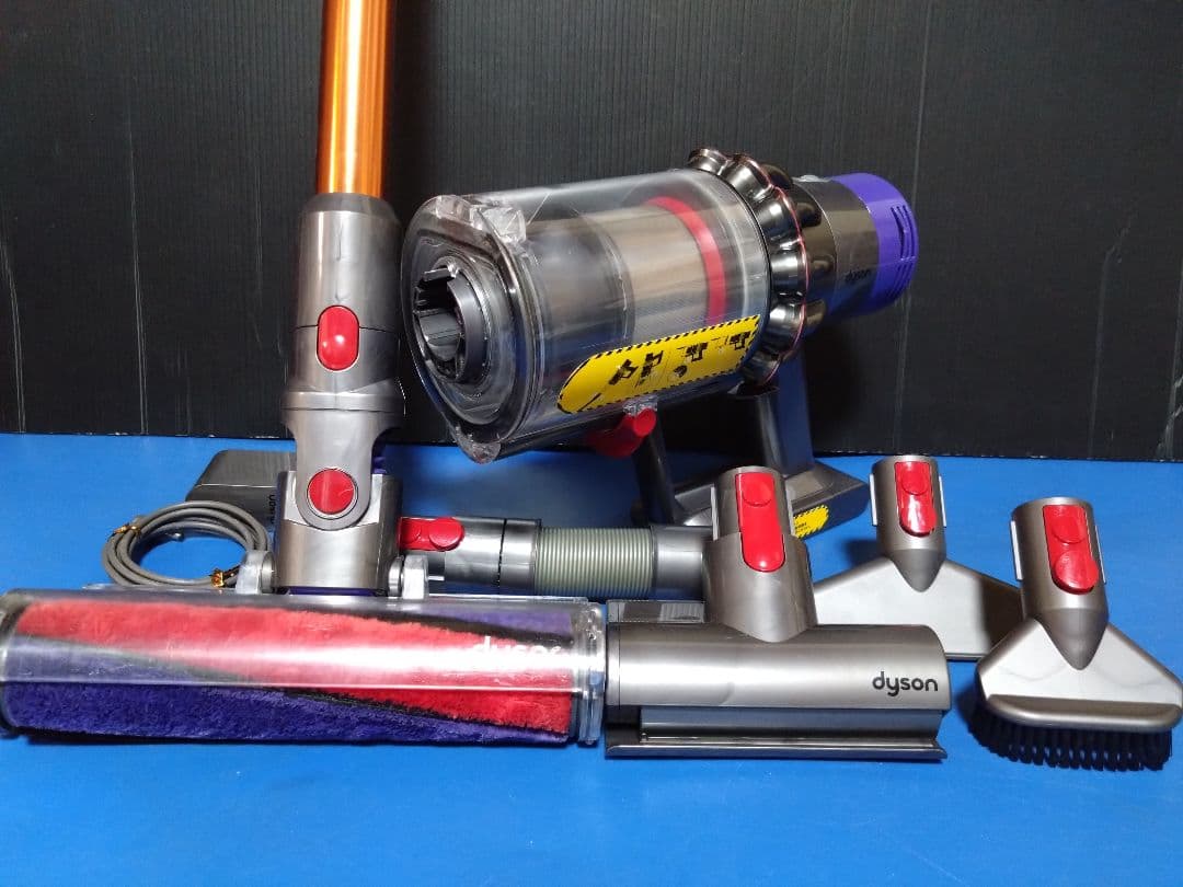 最終値下げ！お買い得！ V10 SV-12 サイクロン式 コードレスクリーナー②