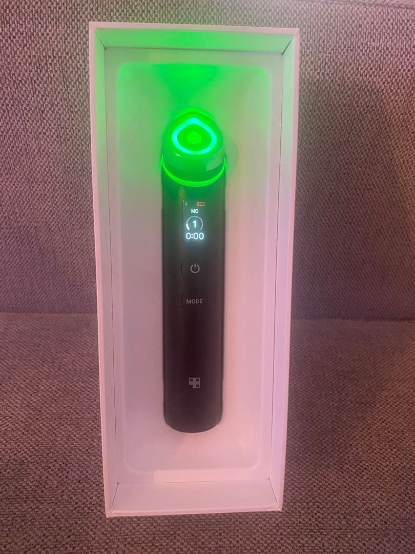 medicube LED美顔器 ブラック