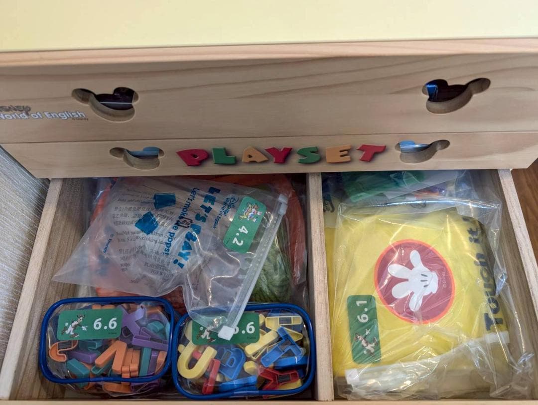 未使用☆レッツプレイ　ブルーレイ　ディズニー英語システムDWE