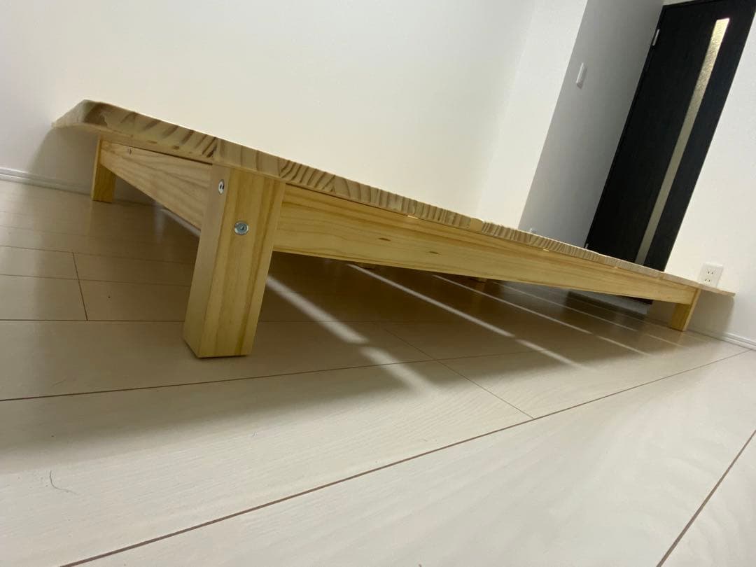 LOWYA セミダブル　ベット