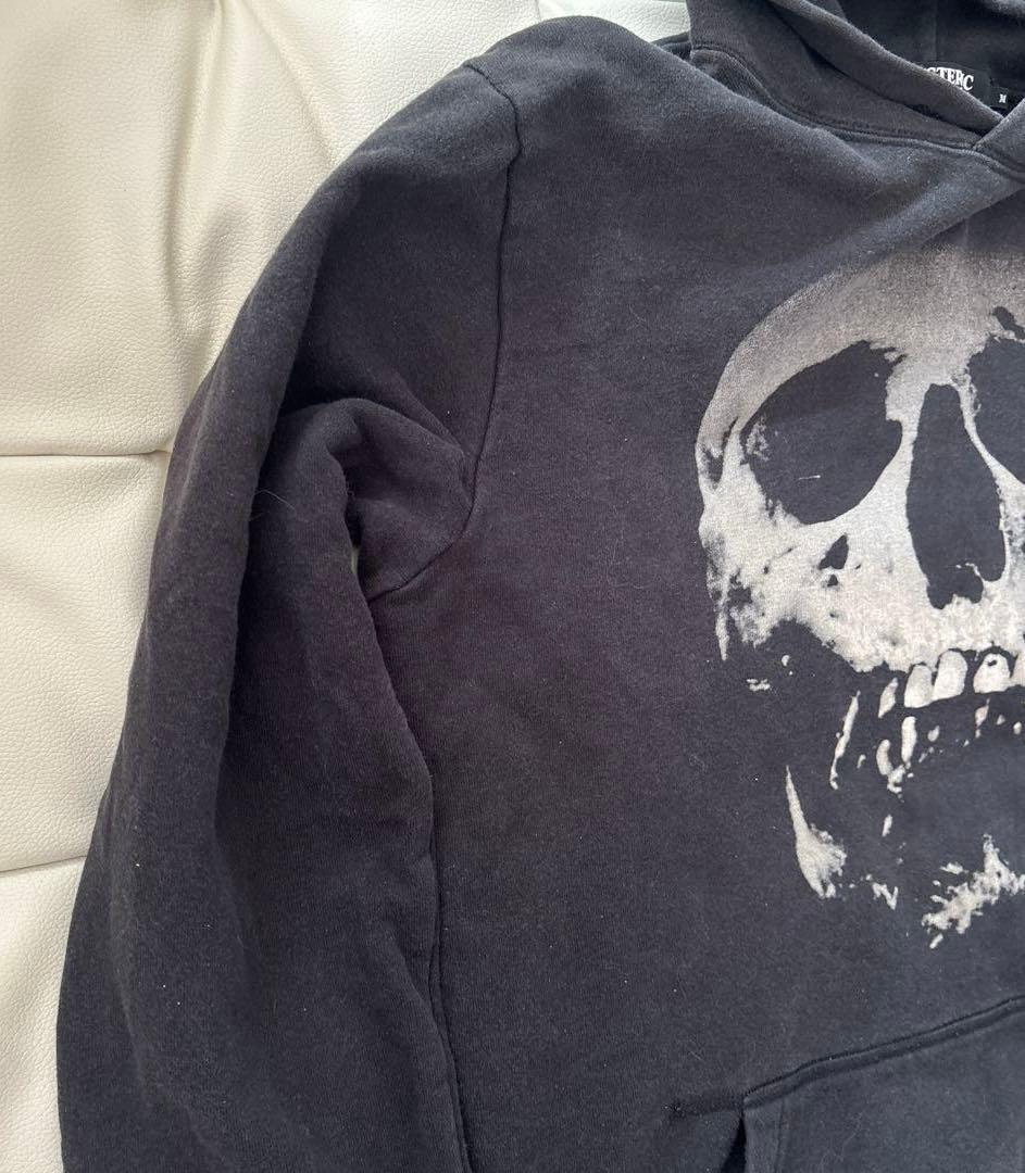 ヒステリックグラマー スカルベリー（SKULL BERRY） パーカー