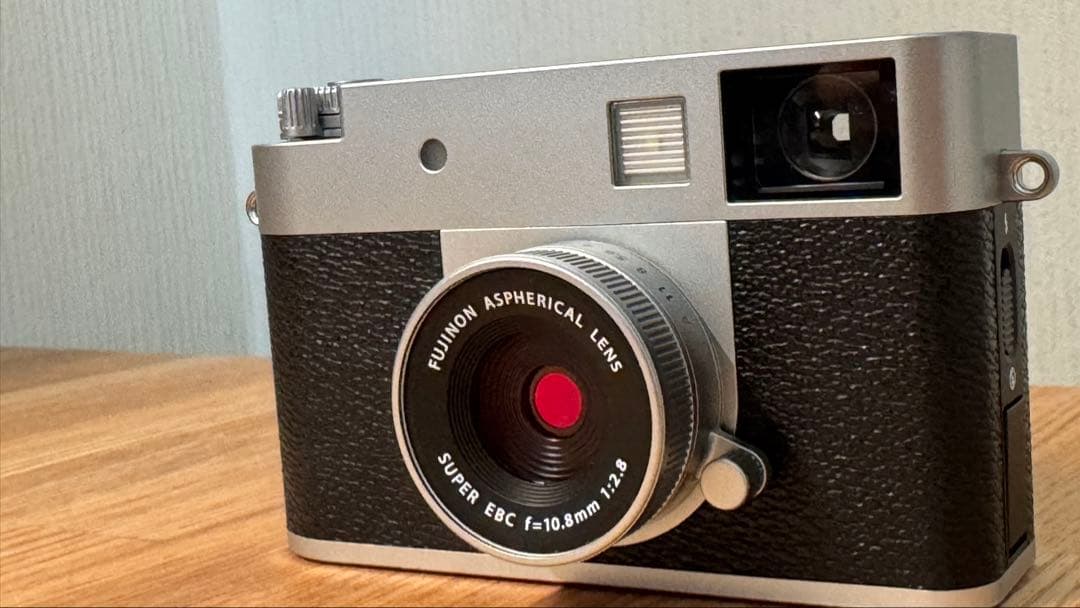 【美品】FUJIFILM x half コンパクトデジタルカメラ