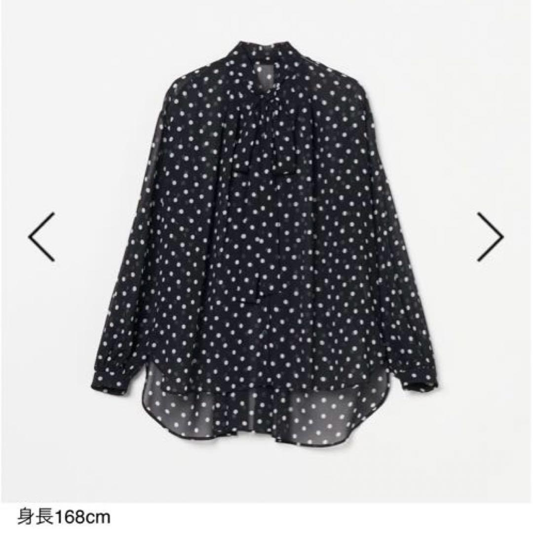 2025.新品！HELIOPOLEエリオポール　ドットボウタイブラウス