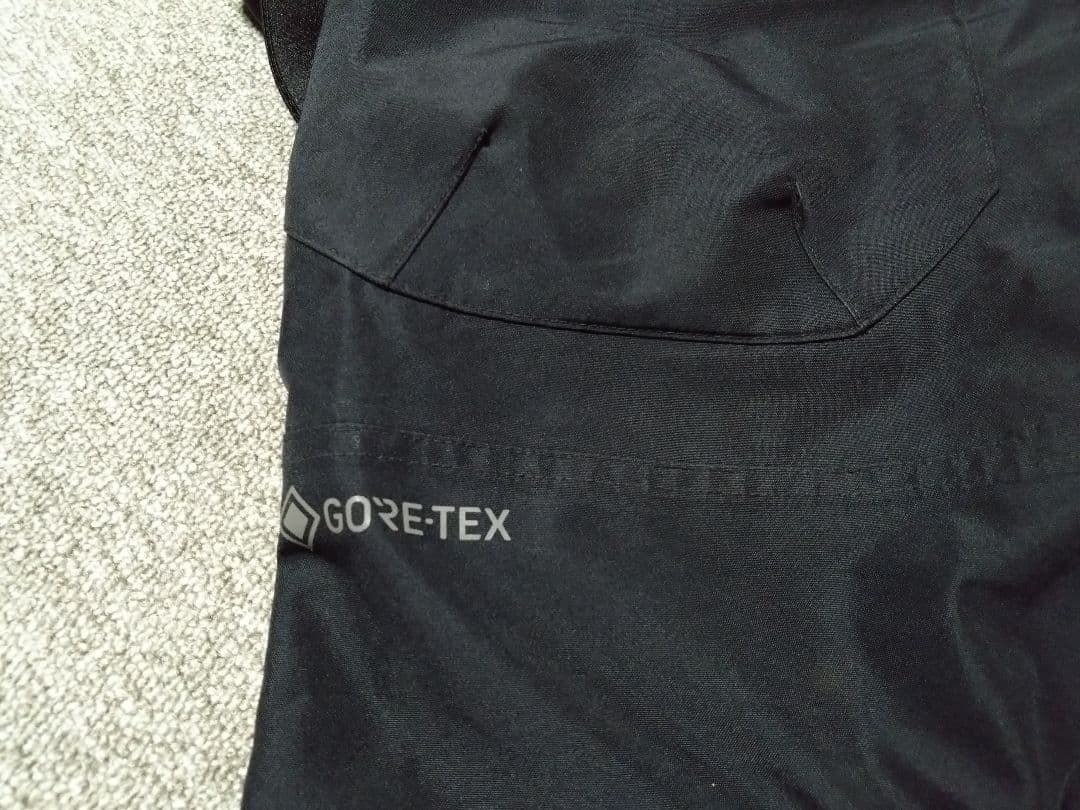 BURTON GORE-TEX ブラック リザーブ ビブパンツ Lサイズ