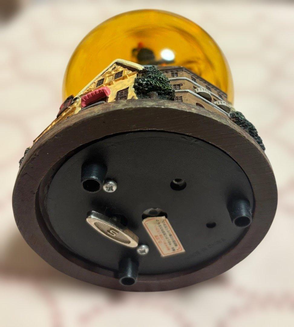 魔女の宅急便　スノードーム　どんぐり共和国