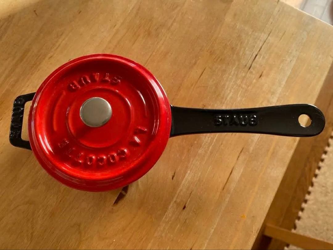 staub ストウブ　ソースパン　10センチ　赤　レッド