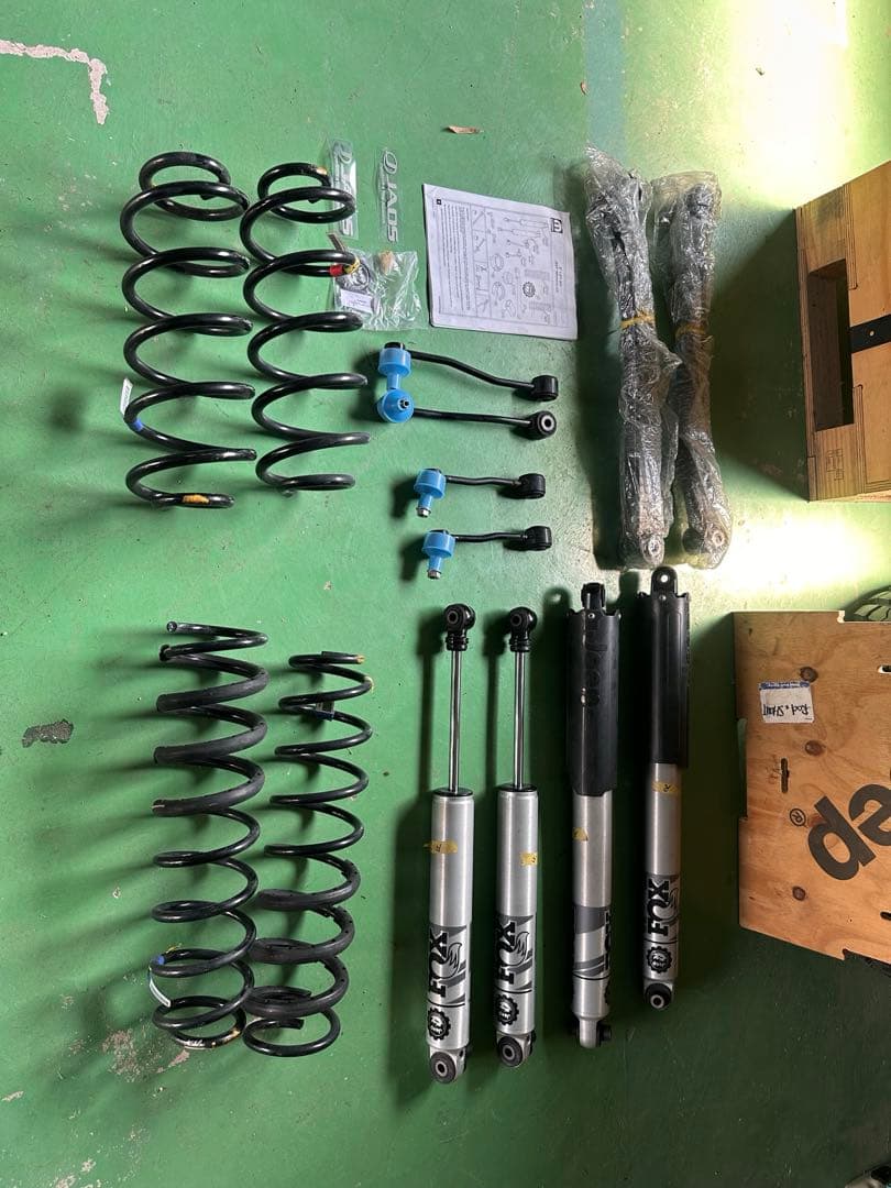 Jeep モパー純正2インチリフトアップキット sympa360