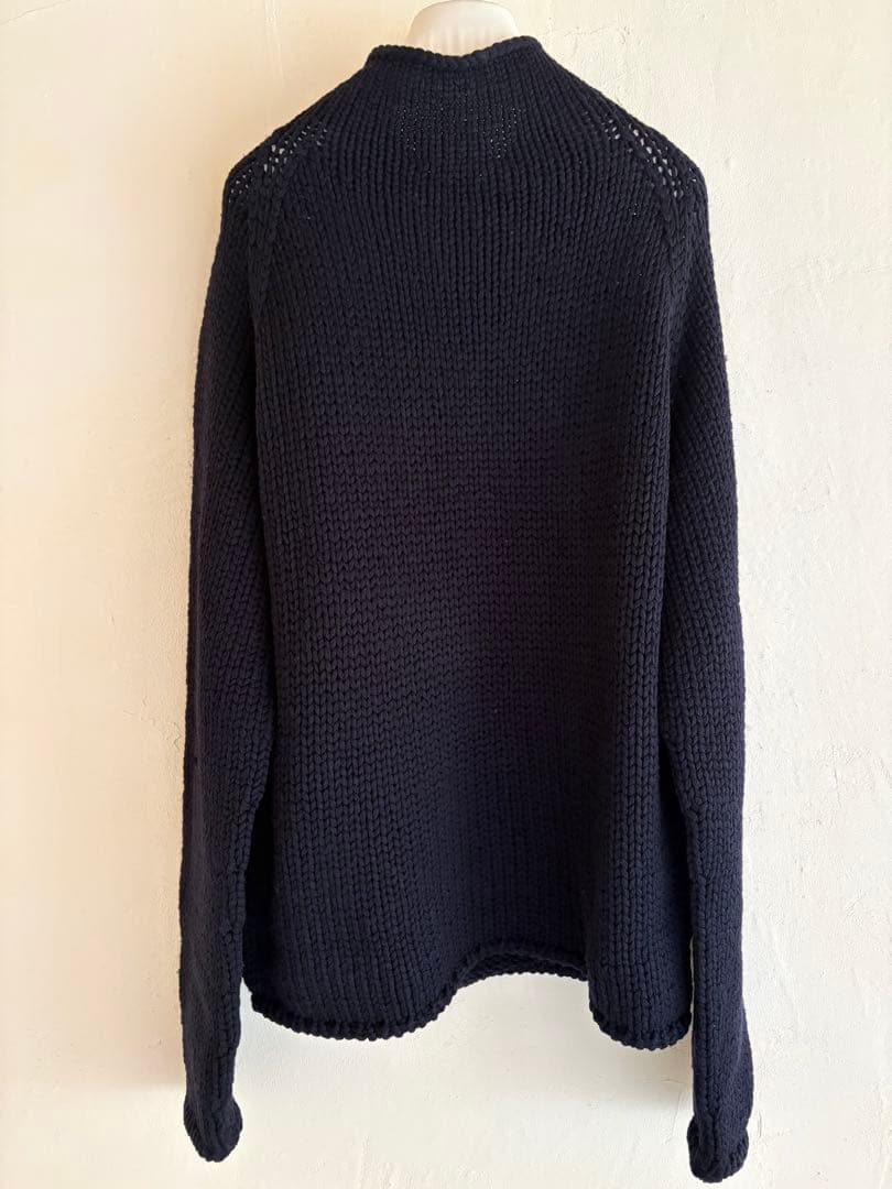 エルメス　ローゲージウール素材のニット　イタリア製