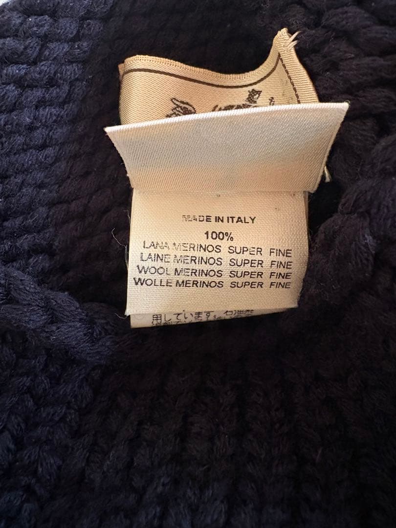 エルメス　ローゲージウール素材のニット　イタリア製