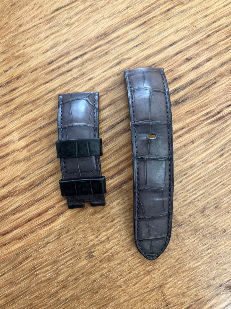 ジャンルソー　パネライルミノール44mm用　クロコダイル　裏ラバー