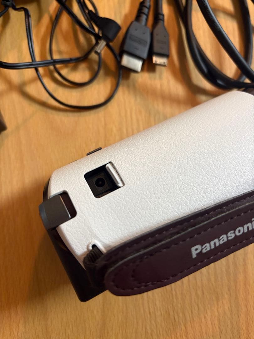 ビデオカメラ Panasonic HC-W570M