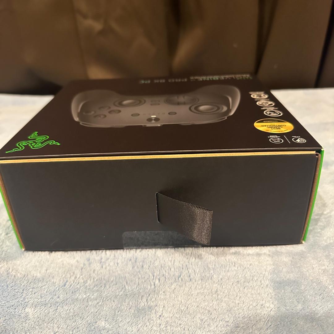 【美品】【保障あり】Razer Wolverine V3 Pro 8K PC