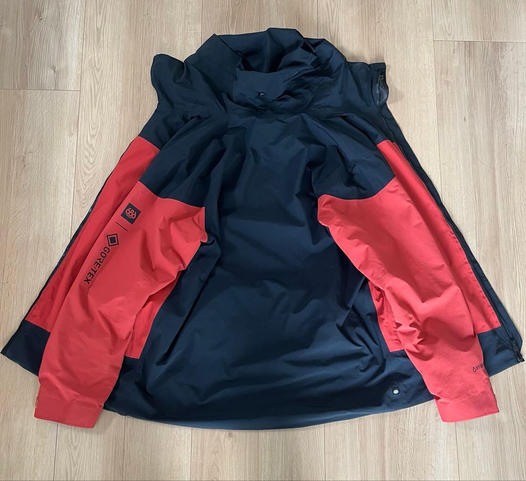 686 スノーボードウェア ジャケット　Lサイズ 黒赤（10/26まで値下げ）