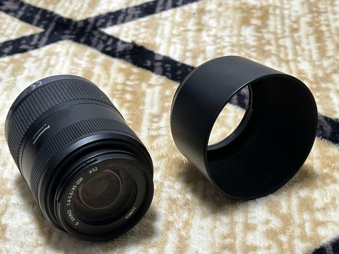 ズームレンズ 45-200mm MEGA O.I.S.