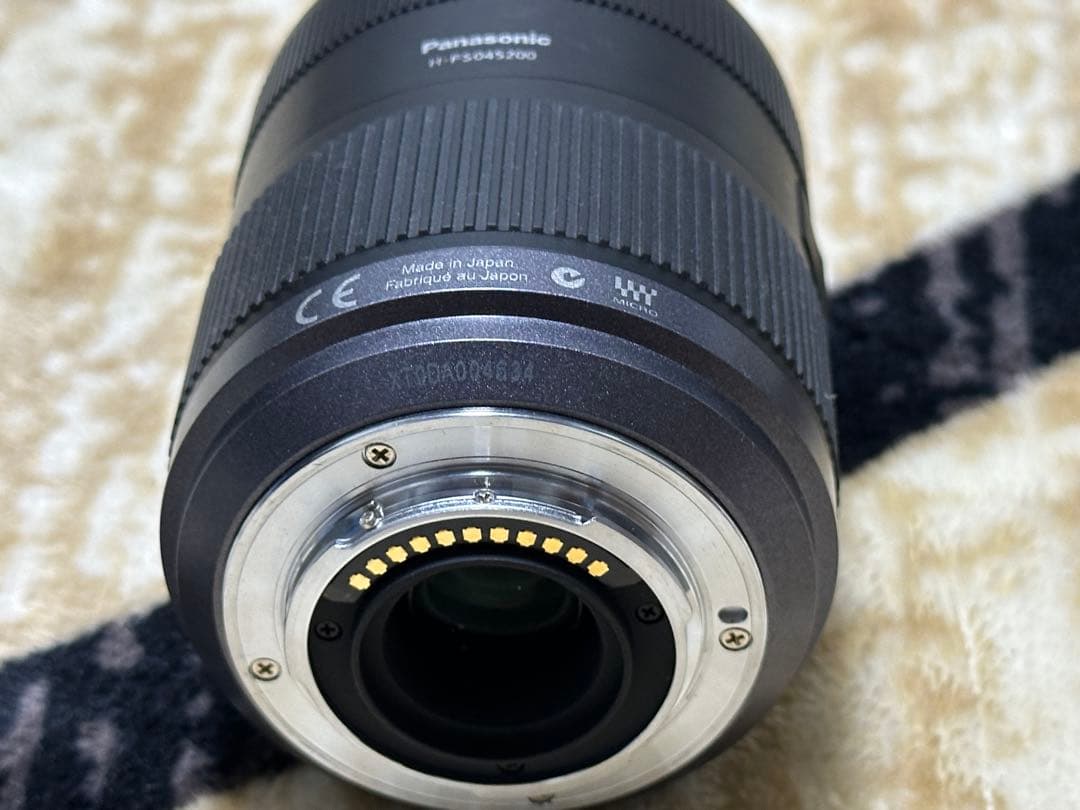 ズームレンズ 45-200mm MEGA O.I.S.