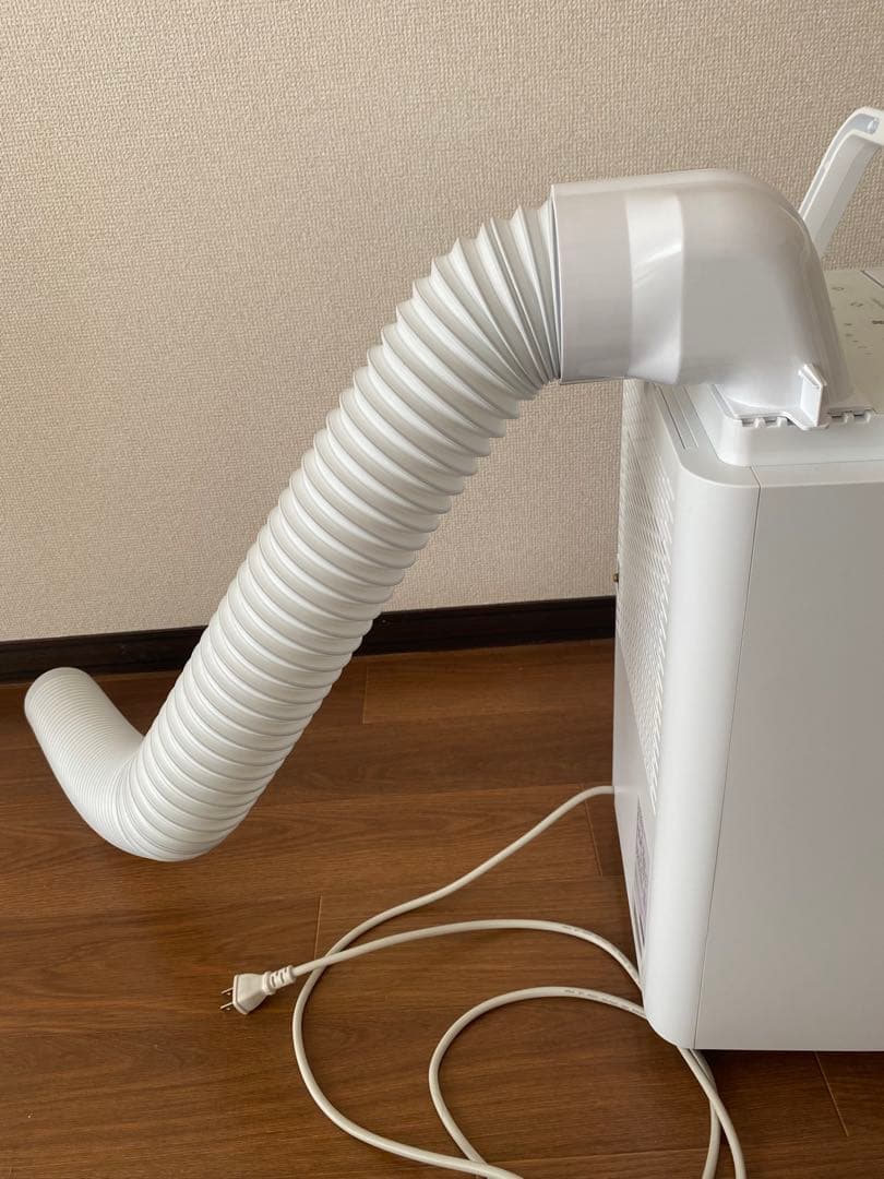 【ほぼ未使用品】アイリスオーヤマ ICA-0301G コンパクトクーラー