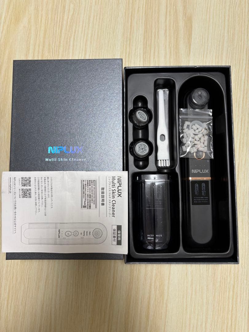 NIPLUX マルチスキンクリーナー　毛穴吸引器　美容　毛穴ケア