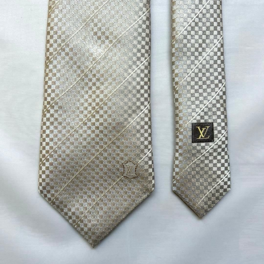 美品　LOUIS VUITTON ネクタイ　マイクロダミエ　LVロゴ　ゴールド