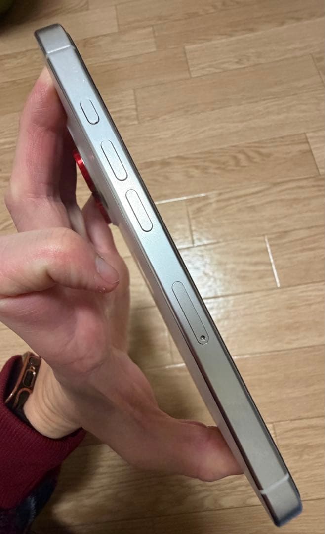 超美品 iPhone 16 pro ホワイトチタニウム 256gb 香港版