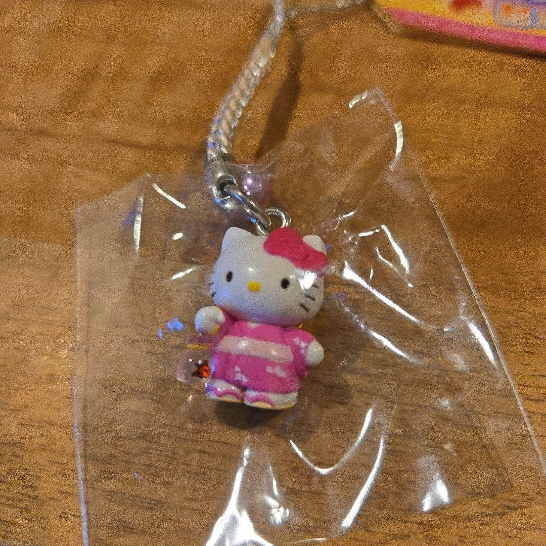 根付けキティ新品、未使用・静岡 熱海限定・ 花火大会ver・金魚 キティレア