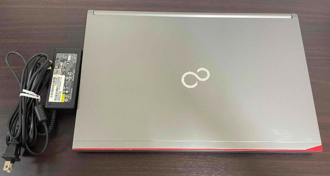 Win11 富士通LIFEBOOK 第6世代i5 メモリ12GBSSD512GB