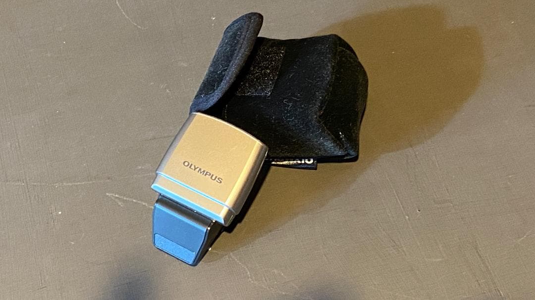 OLYMPUS ミラーレス一眼カメラ ホワイト E-PL6