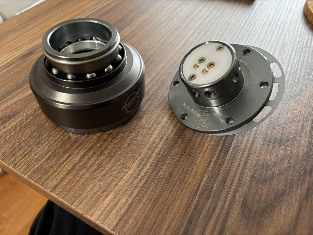 NRG クイックリリース　Gen2 SRK-200GM