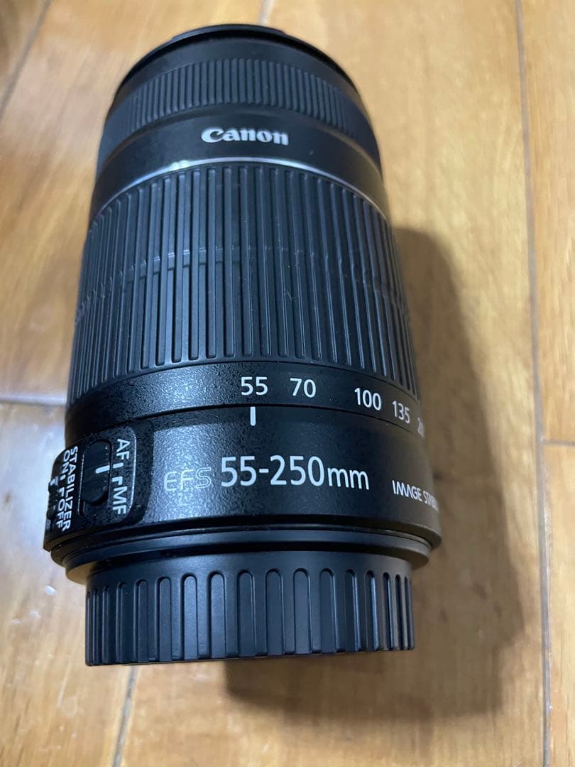 望遠レンズ canon EF-S55-250mm