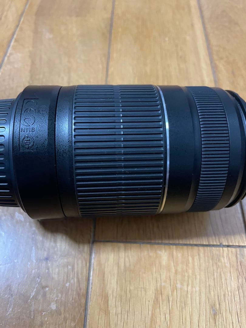 望遠レンズ canon EF-S55-250mm