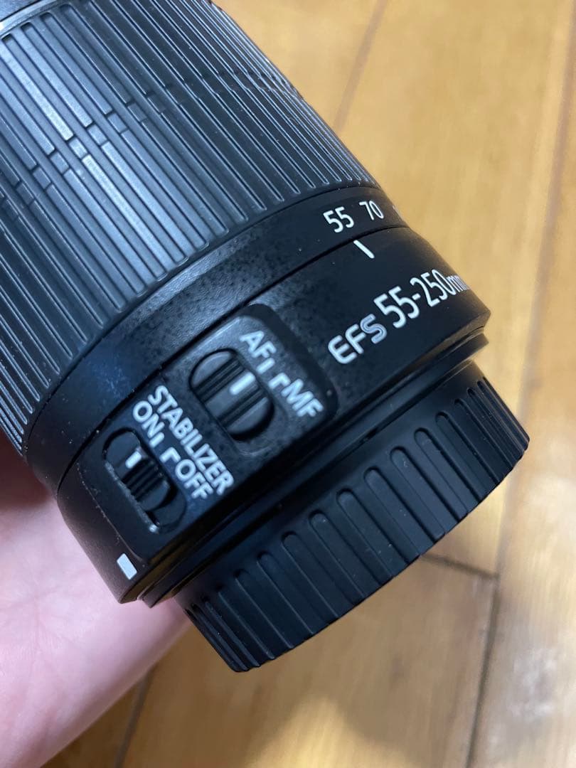 望遠レンズ canon EF-S55-250mm