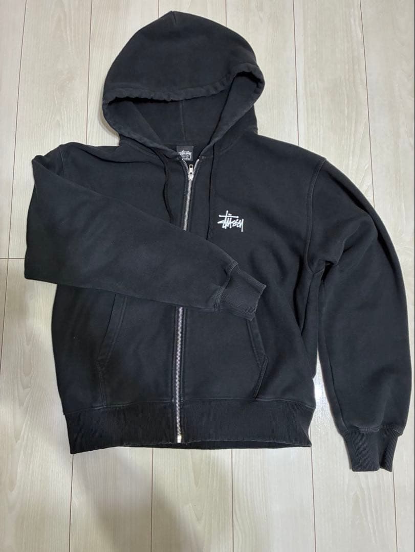 Stussy ブラック パーカー フロントジッパー